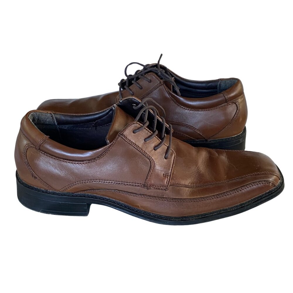 Classic Brown Square Toe Dockers Shoes